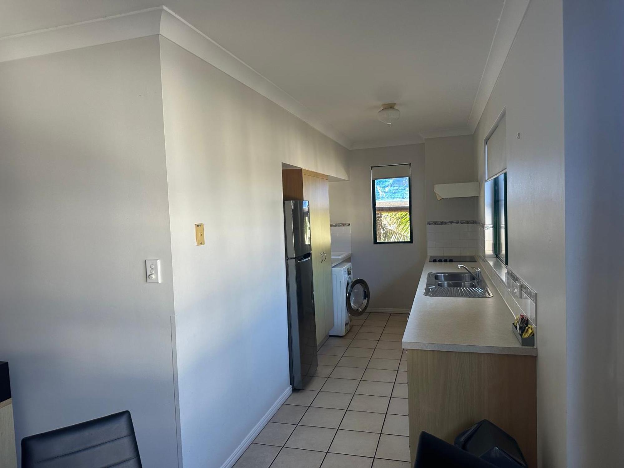 2 Bedroom Family Or Corporate Stay Self-Contained Apartment In Cairns Exterior photo